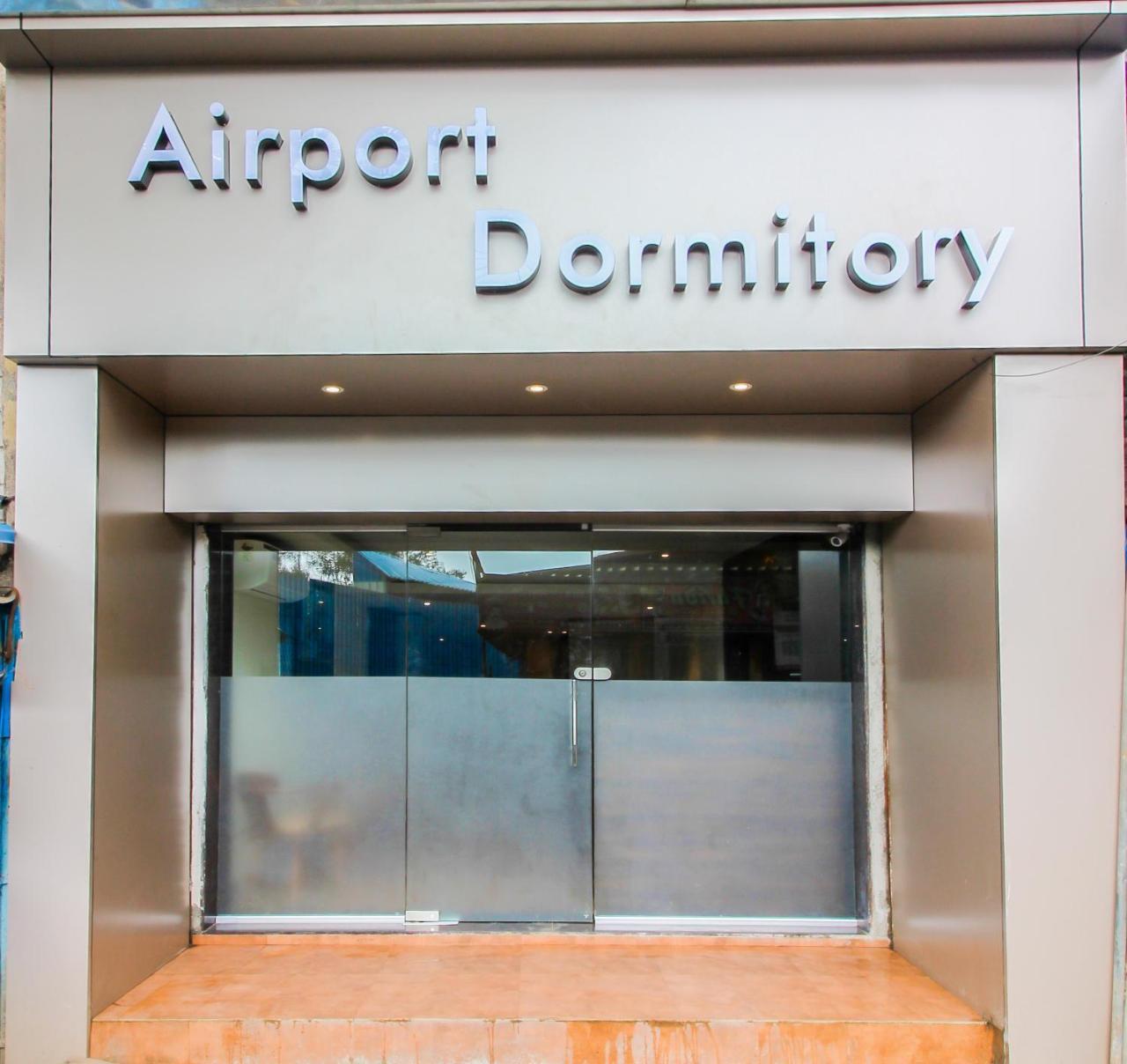 Hostel Hygeinic Airport Dormitory Near By Bom Mumbai Exterior foto